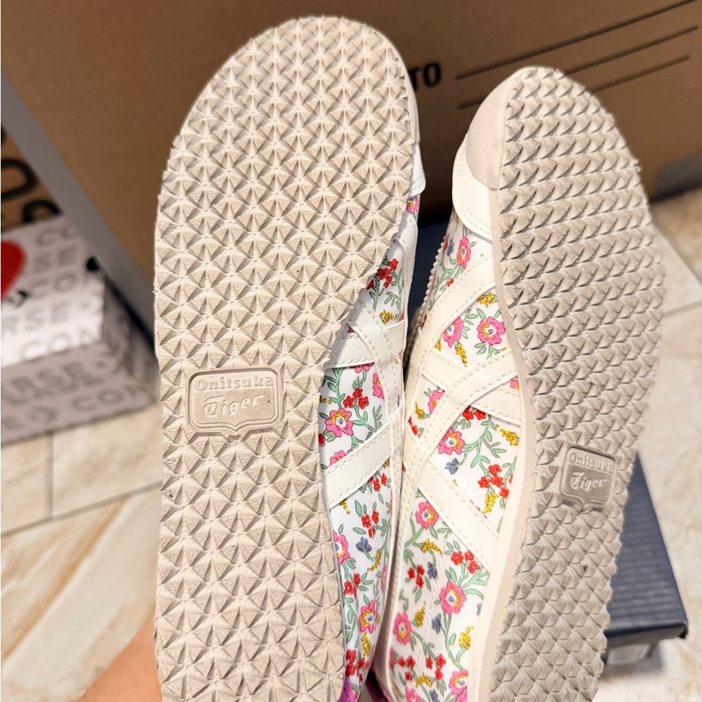Onitsuka Tiger by Asics Floral Cream Sneakers - Picture 4 of 4
